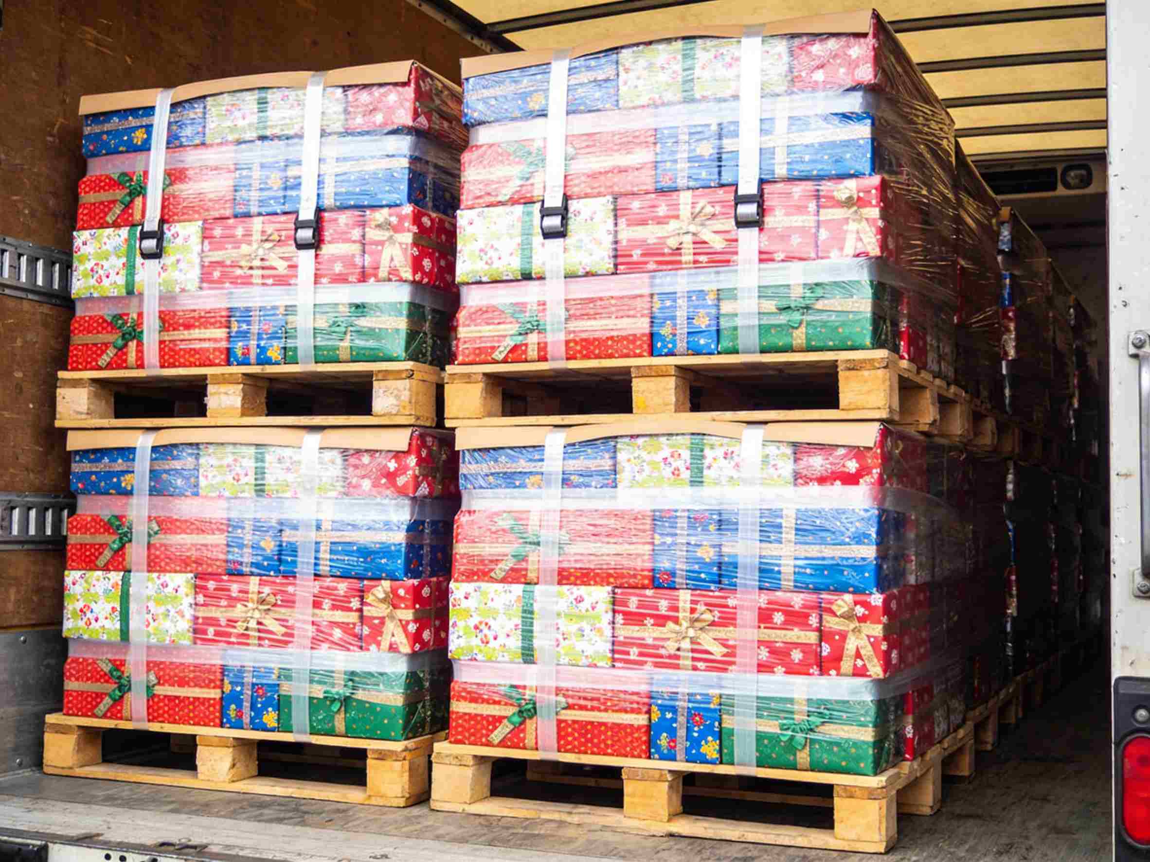 fits long-haul holiday shipping