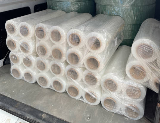 Hand Stretch Film Gauge Guide: How to Select the Proper Thickness for Your Products