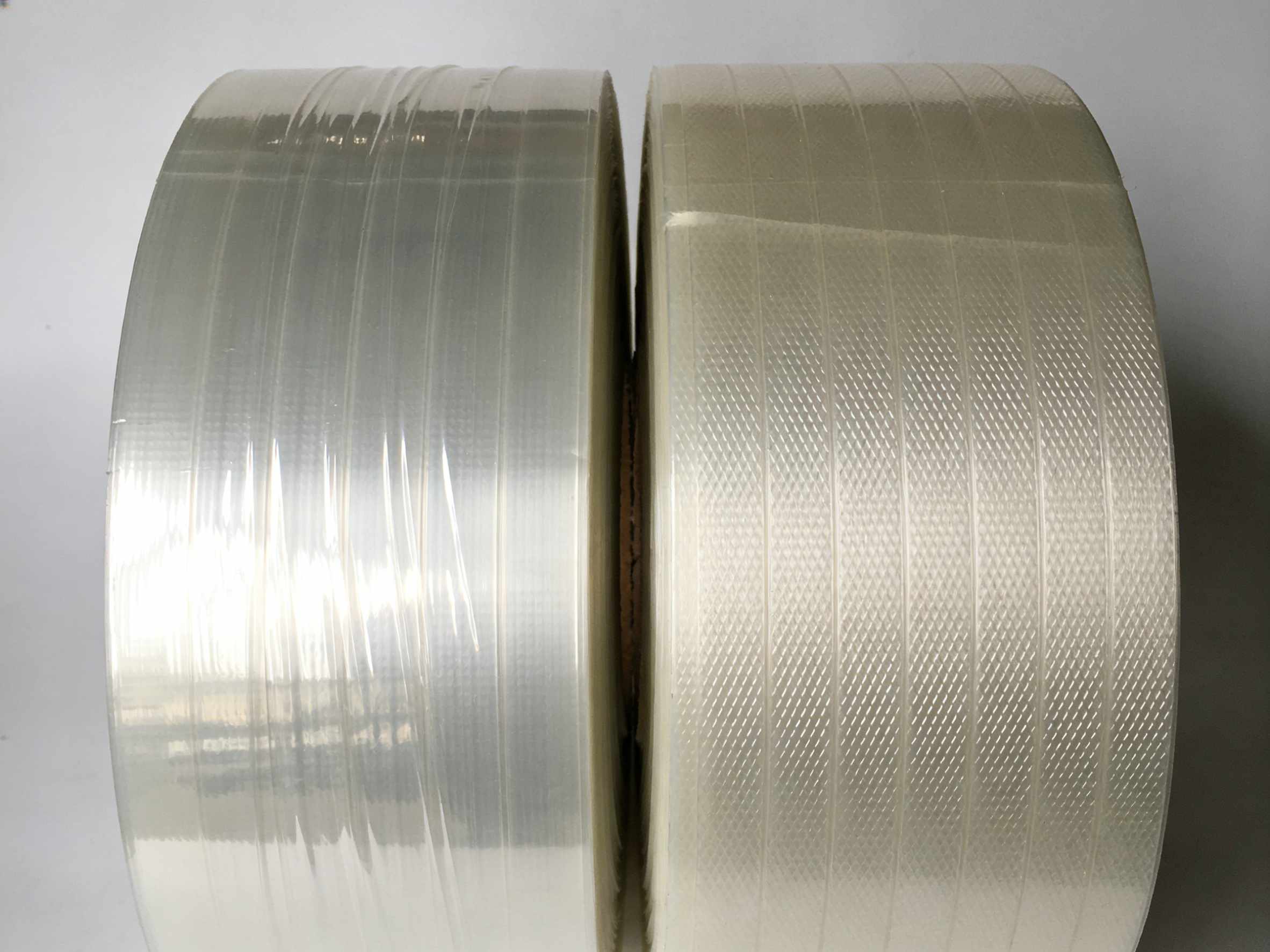 Smooth vs. Textured PET Strapping: Choosing the Right Option for Your Packaging Needs Smooth vs. Textured PET Strapping: Choosing the Right Option for Your Packaging Needs